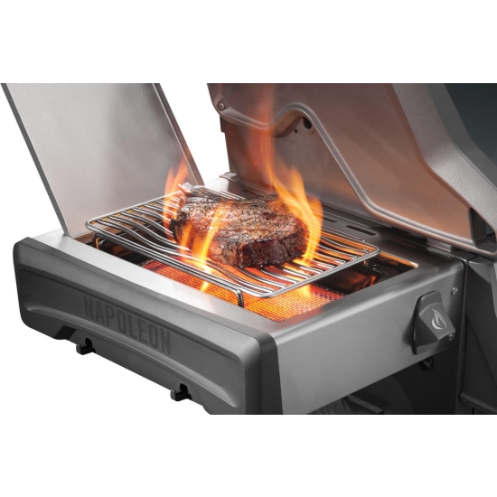 NAPOLEON Grill gazowy Rogue PRO 425 Grill gazowy z palnikiem bocznym Sizzle Zone z planchą i szpatułmi w komplecie Szary (RP425SIBPCH-2-PL)