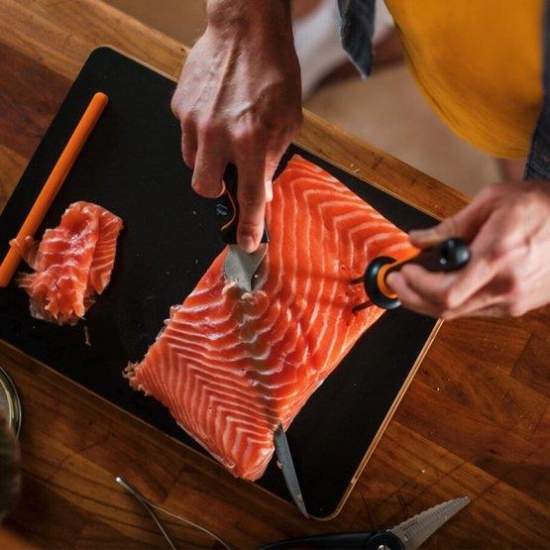 FISKARS Nóż do filetowania 22 cm a'6 (105754)-106363